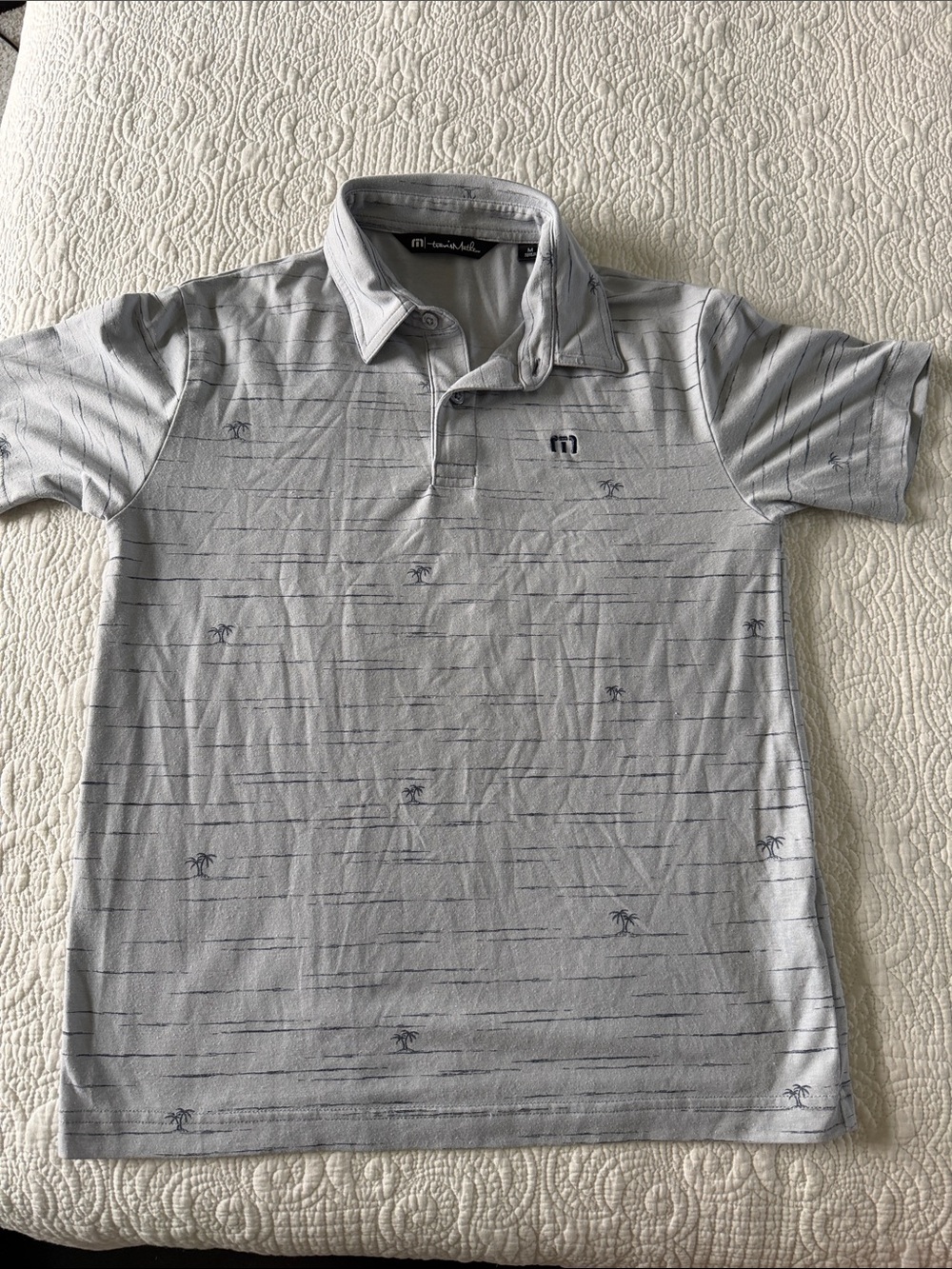 Travis Mathew Boys Medium Golf Shirt